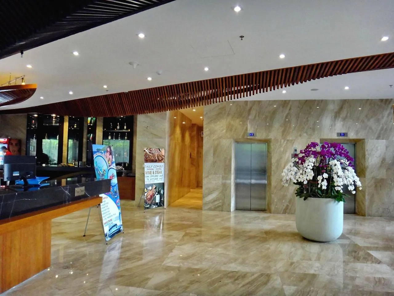 Holi Beach Hotel & Apartments نها ترانج 0*,  فيتنام